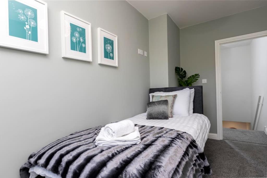 Auckland View - A Comfy & Spacious 4Bed With Views Coundon Zewnętrze zdjęcie